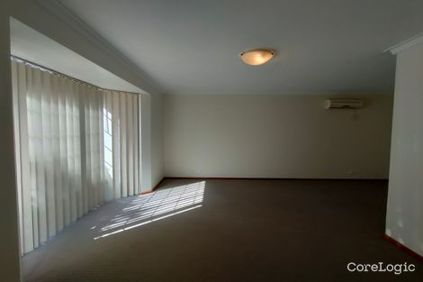 Property photo of 6 Riviera Place Binningup WA 6233