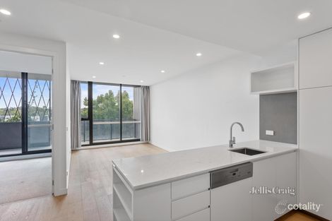 Property photo of 206/348 Canterbury Road Surrey Hills VIC 3127