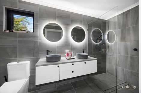 Property photo of 3 Lory Place Parrearra QLD 4575