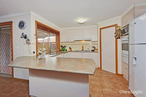 Property photo of 12 Amesbury Avenue Craigieburn VIC 3064