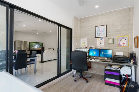 Property photo of 6 Windmill Place Belivah QLD 4207