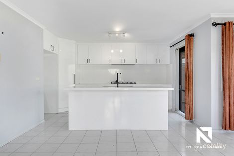 Property photo of 5 Elissa Way St Albans VIC 3021