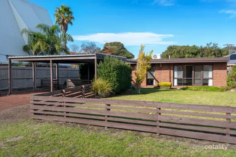Property photo of 8 Ethel Court Point Lonsdale VIC 3225