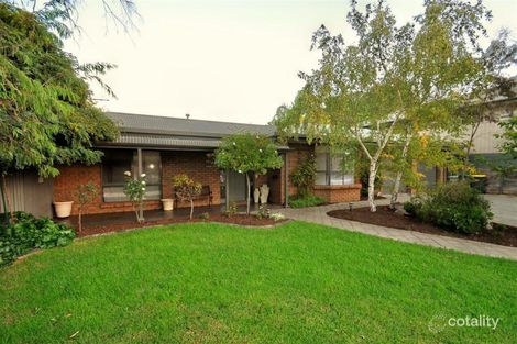 5 Ursula Ct, Aberfoyle Park, SA 5159