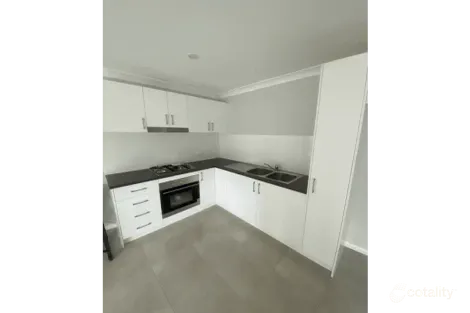 Property photo of 5 Brownlow Place Ambarvale NSW 2560