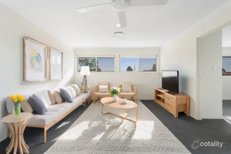 Property photo of 137 Roscommon Road Boondall QLD 4034