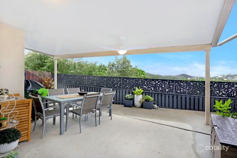 Property photo of 1/32 Aldgate Crescent Pacific Pines QLD 4211