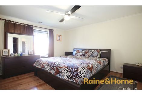 Property photo of 17 Lisburn Way Berwick VIC 3806