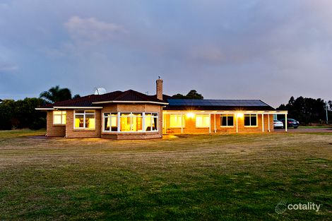 136 Lakelands Dr, Gnangara, WA 6077
