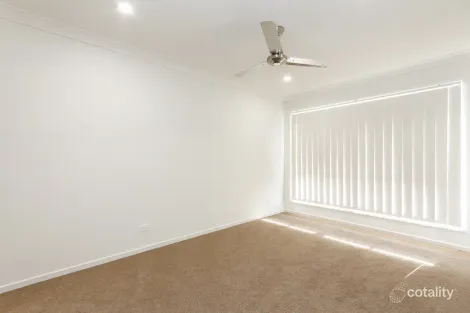 Property photo of 86 Strata Circuit Yarrabilba QLD 4207