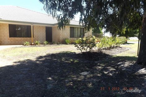 Property photo of 2 Braidwood Drive Australind WA 6233