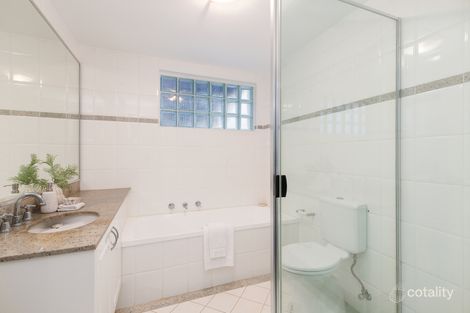 Property photo of 1/10 Hillcrest Drive St Ives NSW 2075