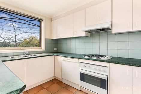 Property photo of 17/916-918 Canterbury Road Box Hill South VIC 3128