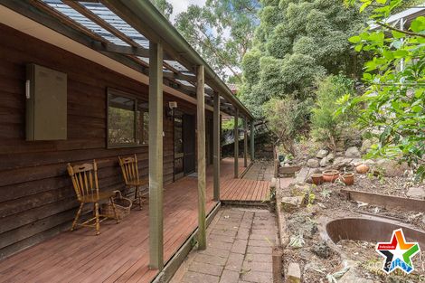87 Commercial Rd, Mount Evelyn, VIC 3796