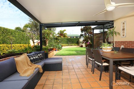Property photo of 1/51 Markham Avenue Runaway Bay QLD 4216