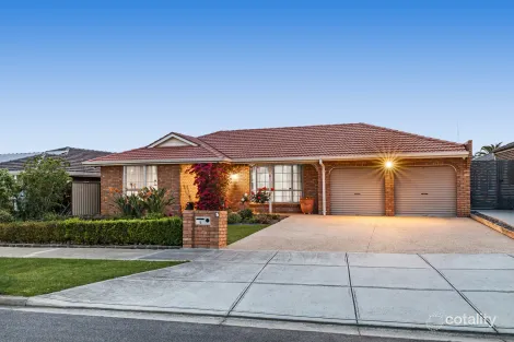 5 Condor Pl, Taylors Lakes, VIC 3038