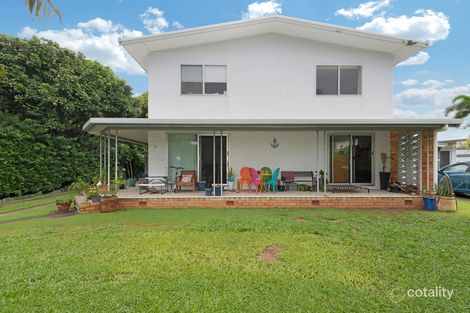 Property photo of 10 Crane Street Slade Point QLD 4740