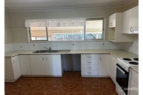 Property photo of 7 Garrahy Street Centenary Heights QLD 4350
