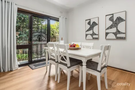 Property photo of 1/32 Glenview Crescent Frankston VIC 3199