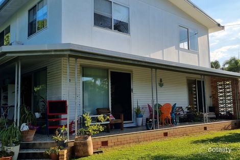 Property photo of 10 Crane Street Slade Point QLD 4740