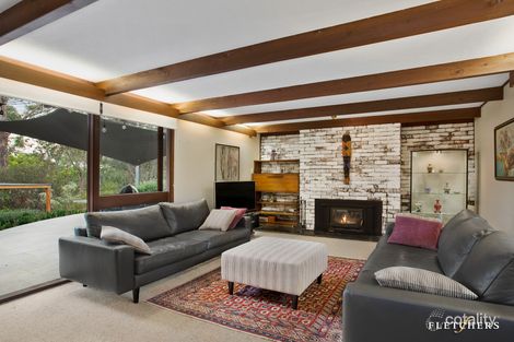Property photo of 16 Yarra Braes Road Eltham VIC 3095