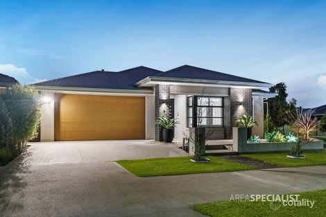 Property photo of 9 Tundra Esplanade Werribee VIC 3030
