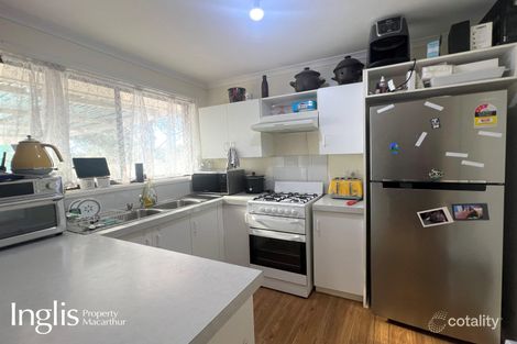 Property photo of 6 Manning Place Currans Hill NSW 2567