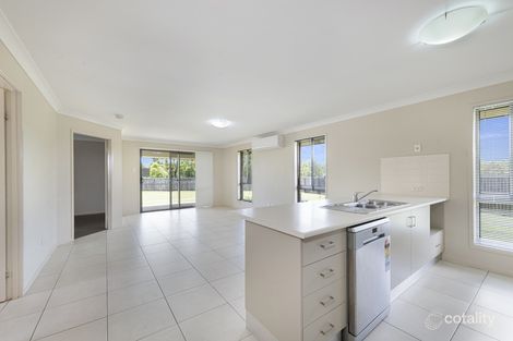 Property photo of 42 Neville Drive Branyan QLD 4670