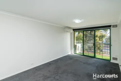 Property photo of 1C/167 Grand Boulevard Joondalup WA 6027