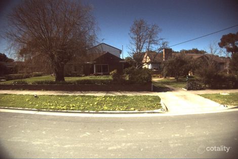 6 Seabeach Pde, North Shore, VIC 3214