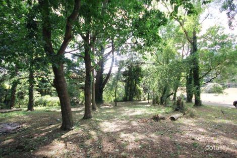 13 Beaconsfield-Emerald Rd, Emerald, VIC 3782