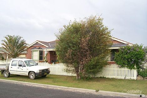 1/22 Wattle Dr, Yamba, NSW 2464