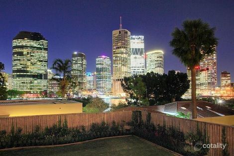 Property photo of 255 Main Street Kangaroo Point QLD 4169