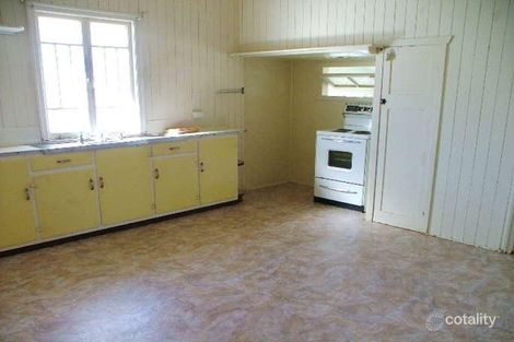 Property photo of 7 Martin Place Kingaroy QLD 4610