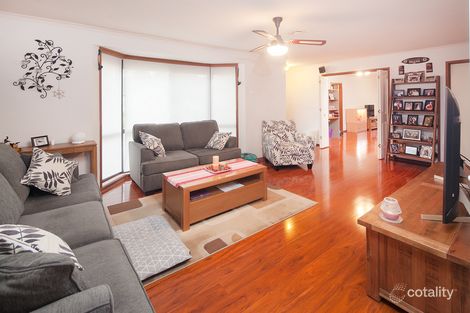 Property photo of 13 Wynette Close Hampton Park VIC 3976