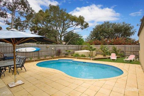 Property photo of 11 Bilbul Avenue Rosebud VIC 3939