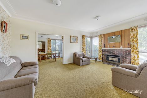 Property photo of 1 Wolai Avenue Bentleigh East VIC 3165