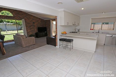 Property photo of 2 Corella Place Estella NSW 2650
