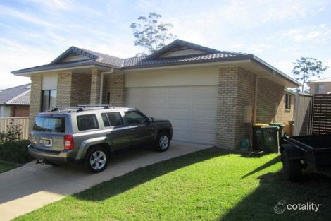 Property photo of 5 Nithsdle Street Cameron Park NSW 2285
