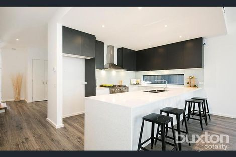 Property photo of 24B Nepean Highway Aspendale VIC 3195
