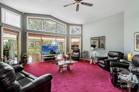Property photo of 13 The Hermitage Hillvue NSW 2340