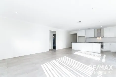 Property photo of 82 Howden Parade Alkimos WA 6038