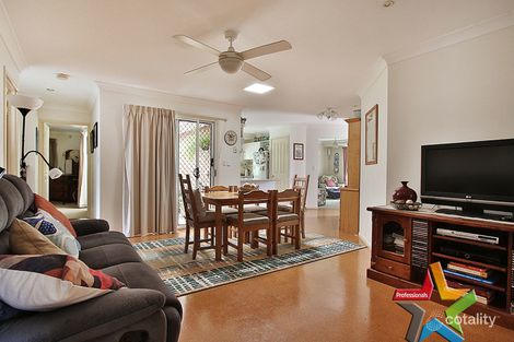 Property photo of 10 Pinnacle Close Regents Park QLD 4118