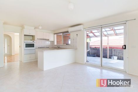 Property photo of 16 Thelma Rise Hampton Park VIC 3976