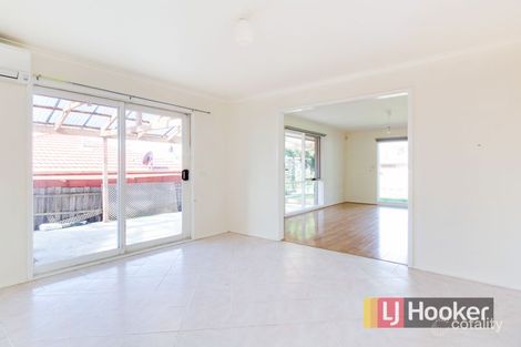 Property photo of 16 Thelma Rise Hampton Park VIC 3976