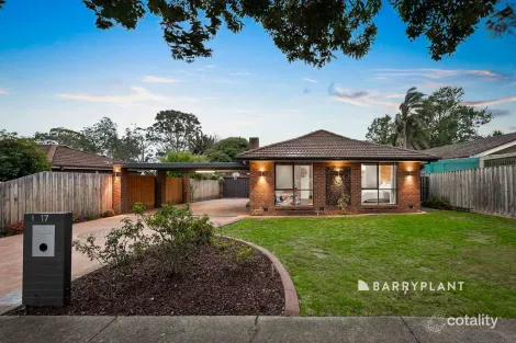 17 Ravensthorpe Cres, Narre Warren, VIC 3805