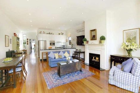 Property photo of 26 Fairbairn Road Toorak VIC 3142