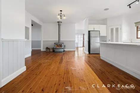 Property photo of 110 High Street Wallalong NSW 2320