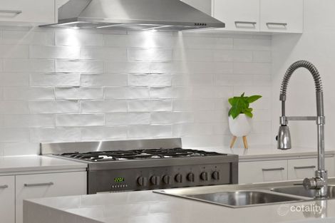 Property photo of 51 Meereen Street Charlemont VIC 3217