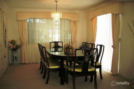 Property photo of 3 Windsor Place Carindale QLD 4152